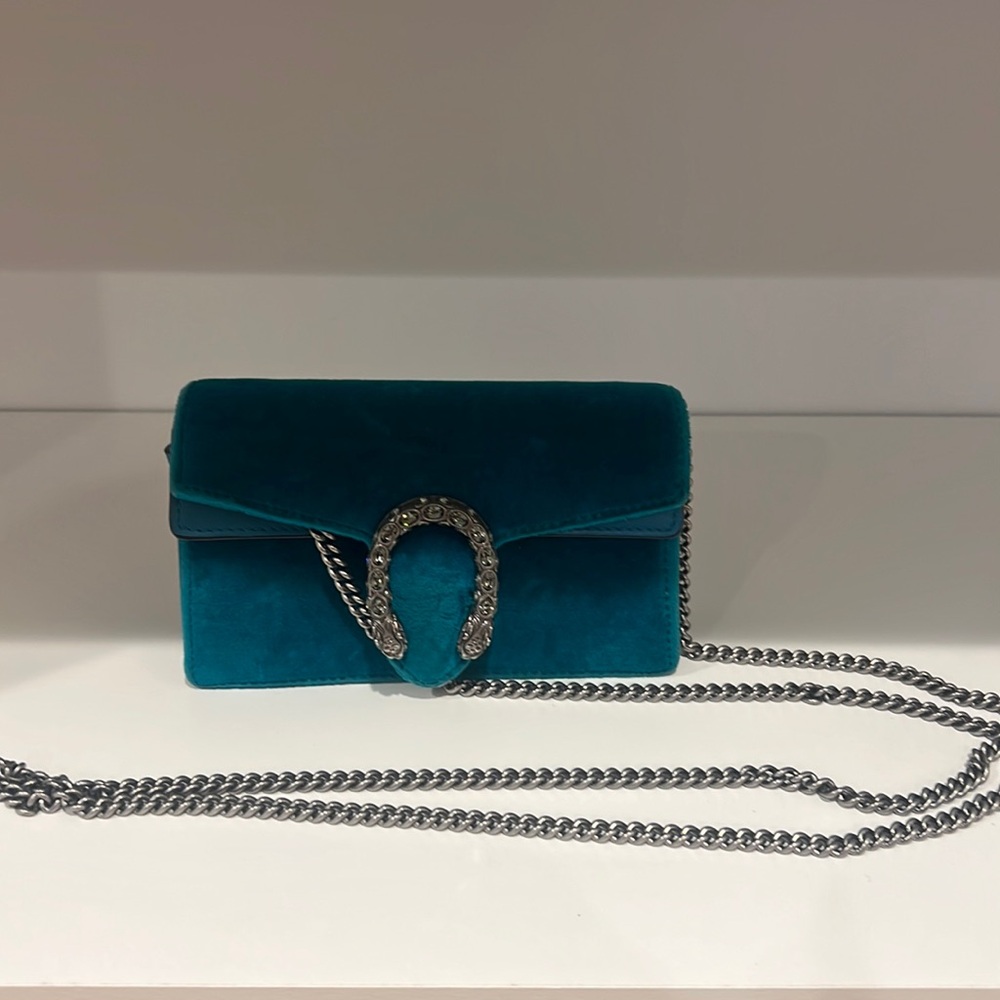 Gucci
Dionysus Dionysus